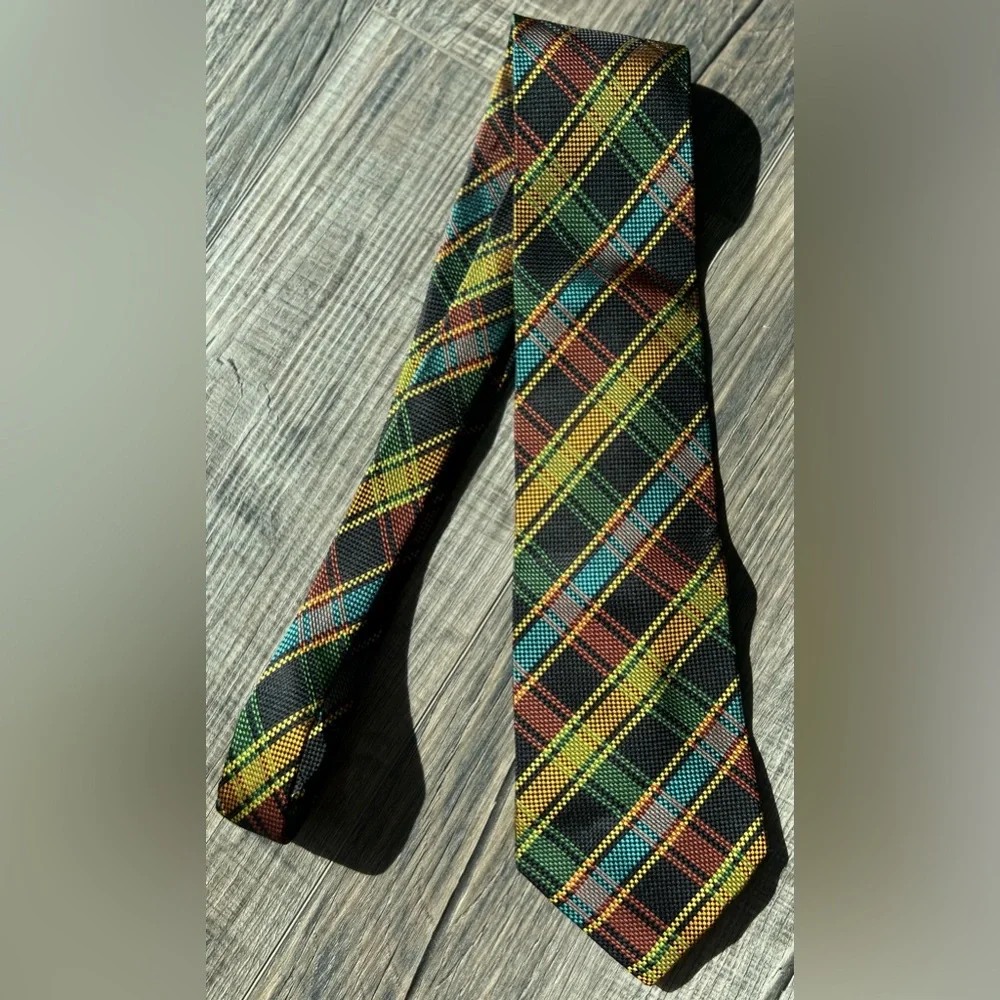 Burberry black label tie
